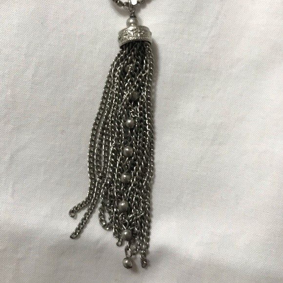 18” Pewter Tone Necklace used, good condition - Picture 2 of 5